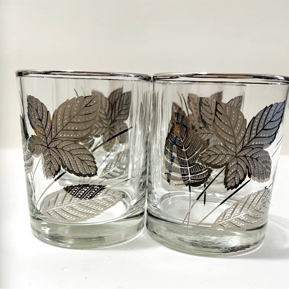 Libby MCM VTG Barware Rocks Glasses Set of 4 Tumblers Embossed Silver Leaves Rim - Picture 11 of 16